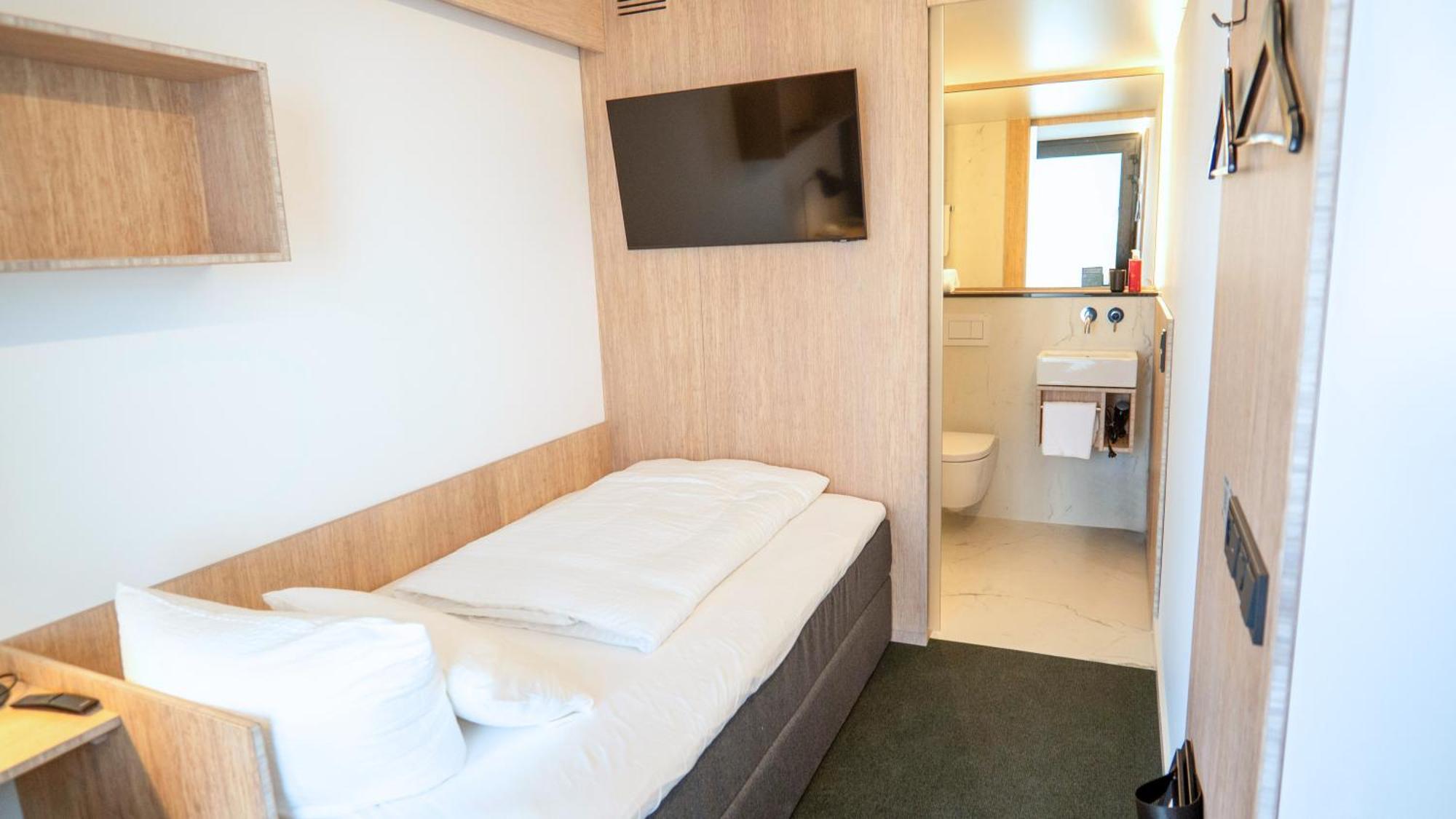 Tin Inn - Heinsberg - Das Hotel Aus Hochwertig Ausgebauten Ueberseecontainern Kültér fotó