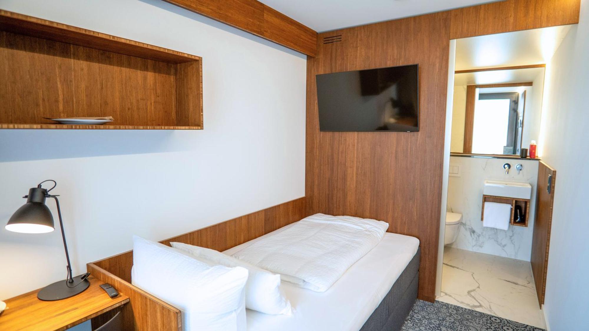 Tin Inn - Heinsberg - Das Hotel Aus Hochwertig Ausgebauten Ueberseecontainern Kültér fotó